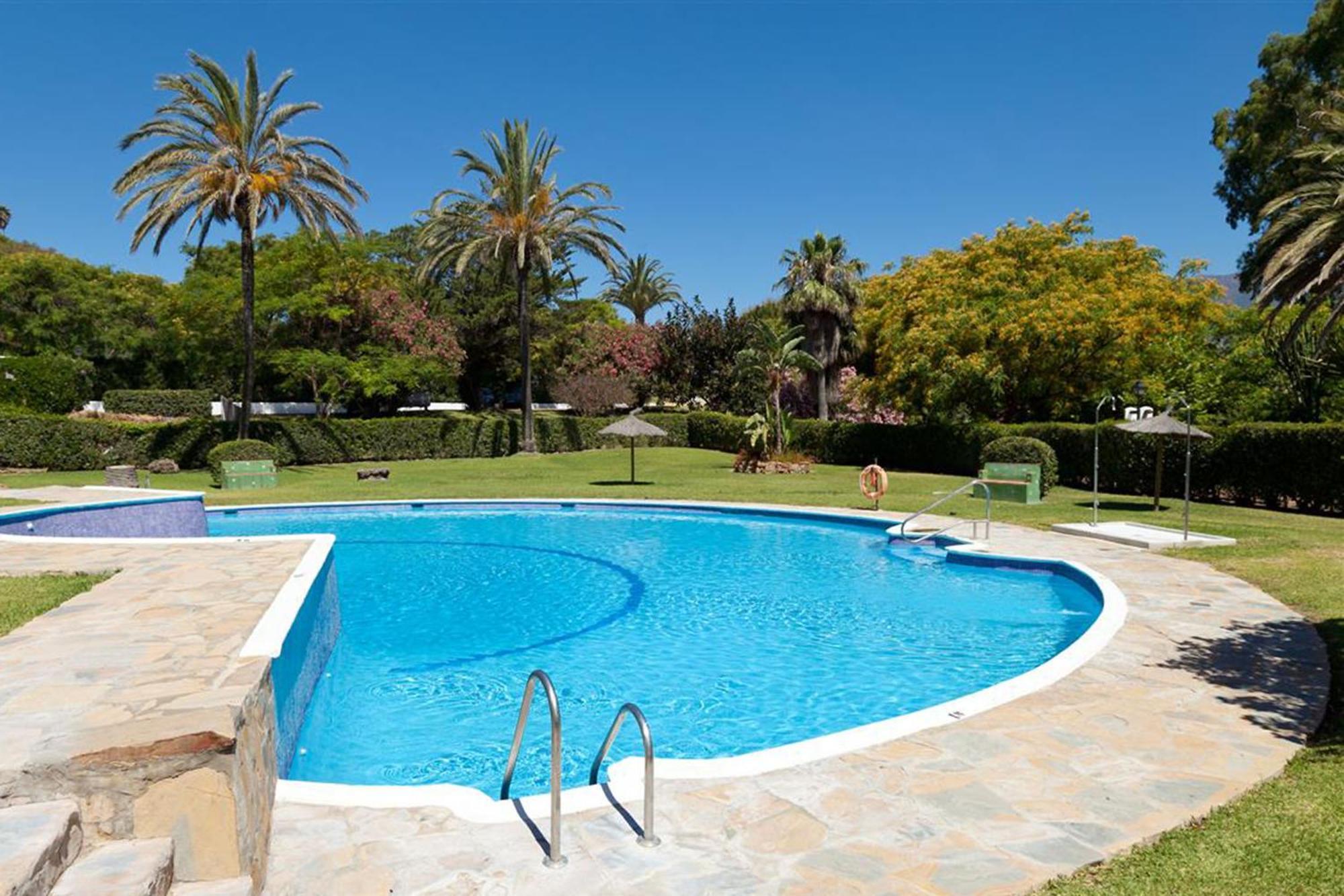 Beachhouse Galore Estepona Exterior foto