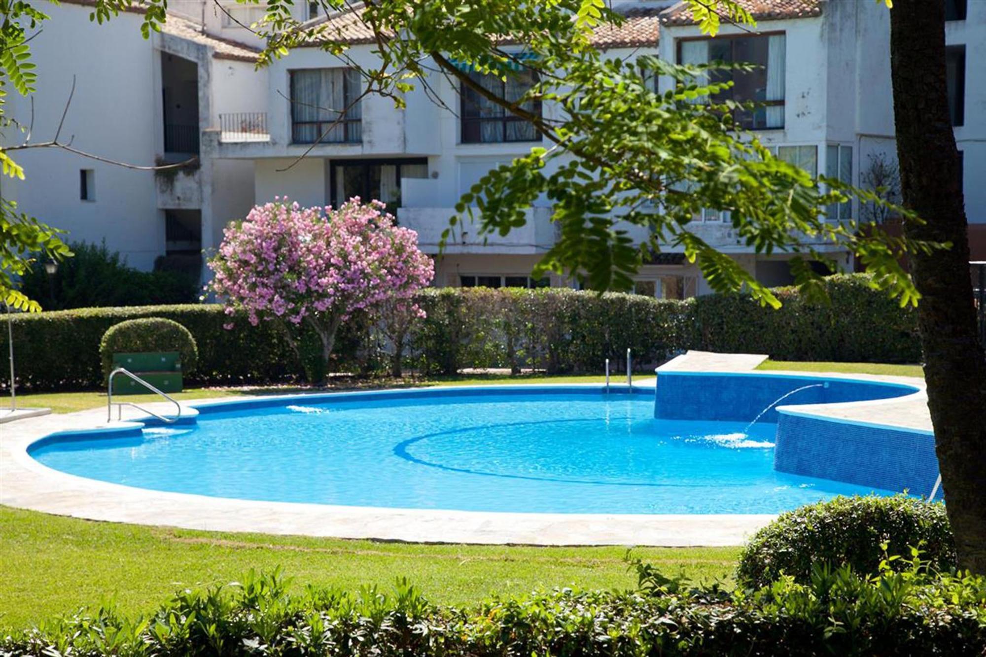 Beachhouse Galore Estepona Exterior foto