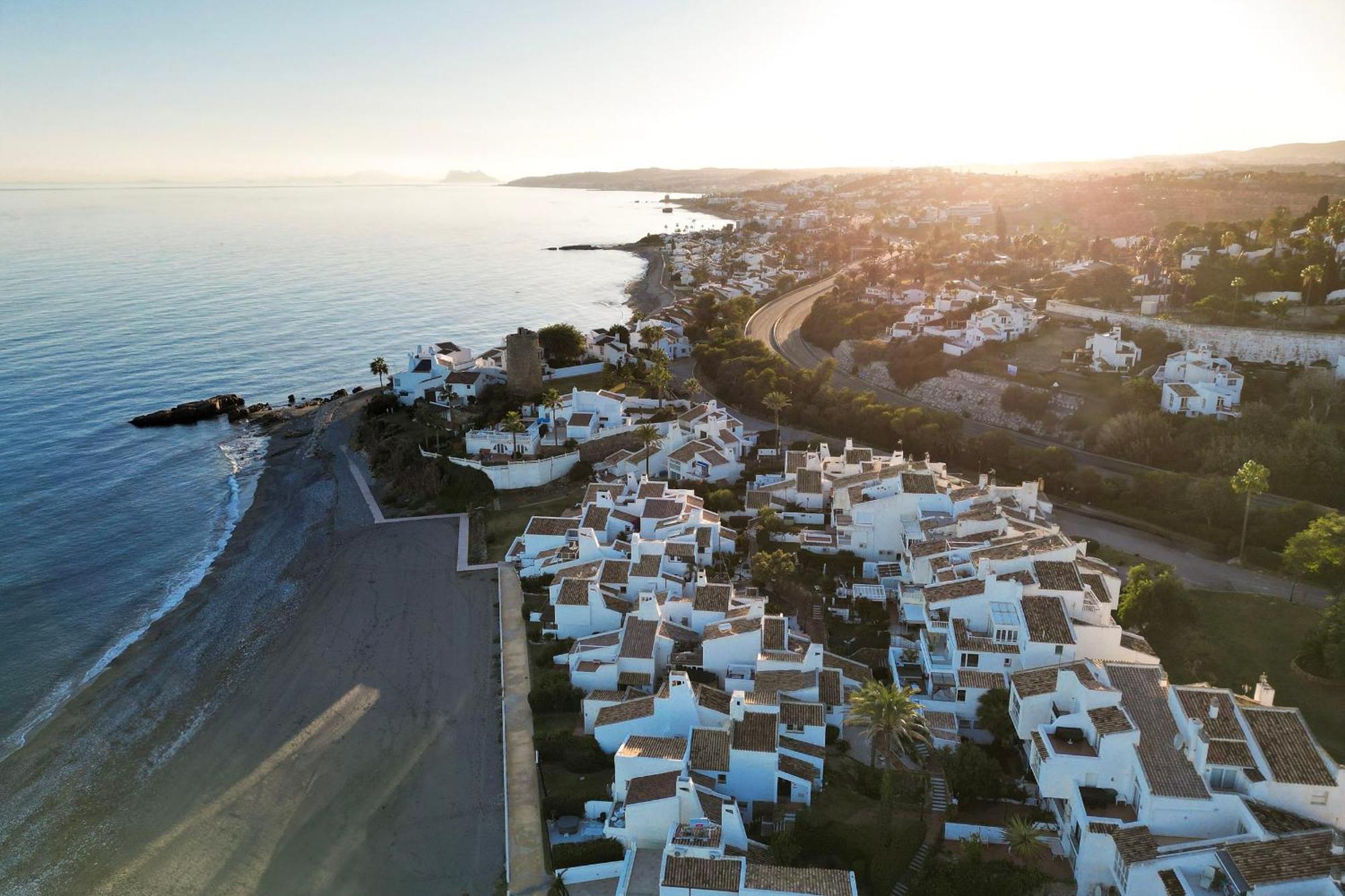 Beachhouse Galore Estepona Exterior foto